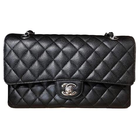 chanel classic flap medium caviar